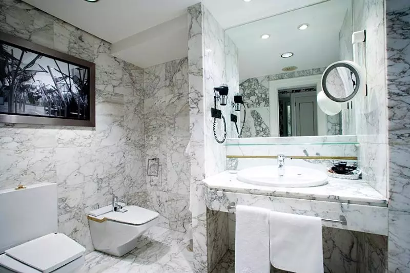 Fotos del hotel Lopez De Haro:  7