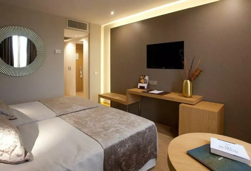 Fotos del hotel M.a. Hotel Sevilla Congresos:  14