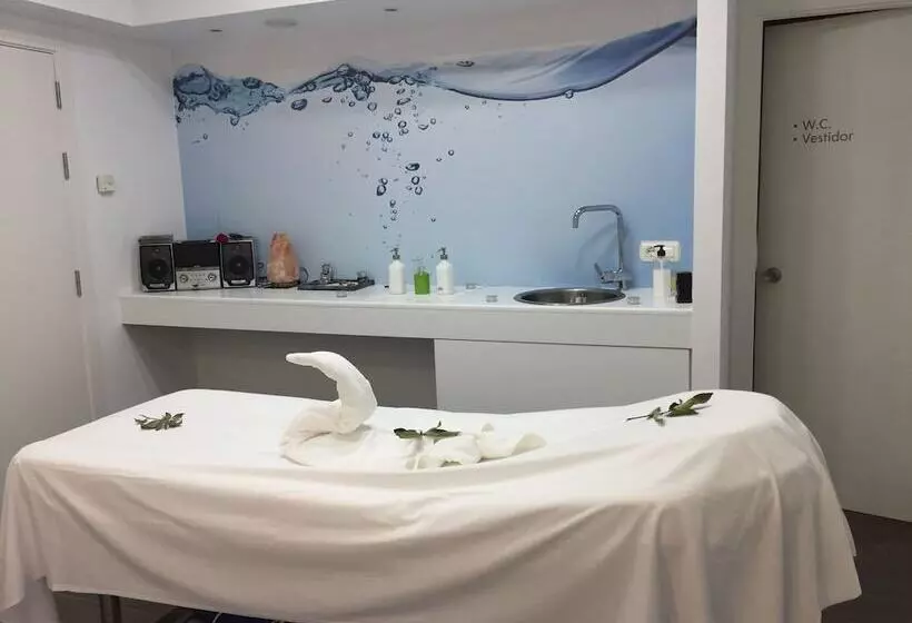 Fotos del hotel Castellote:  3