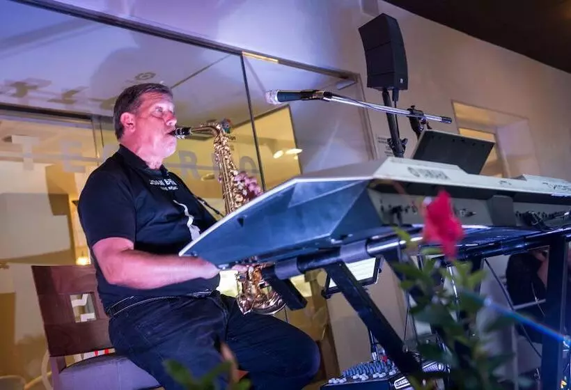 Fotos del hotel Montecarlo Spa & Wellness:  8