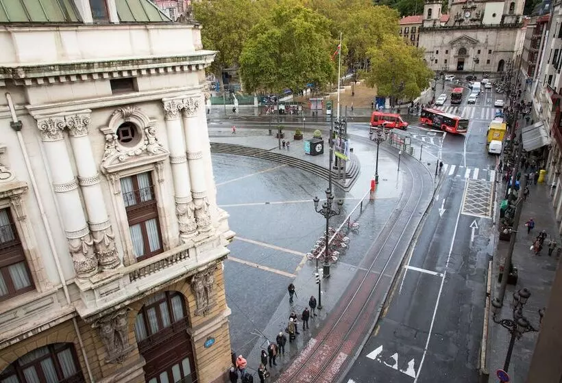 Fotos del hotel Petit Palace Arana Bilbao:  19