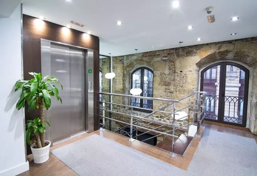 Fotos del hotel Petit Palace Arana Bilbao:  3