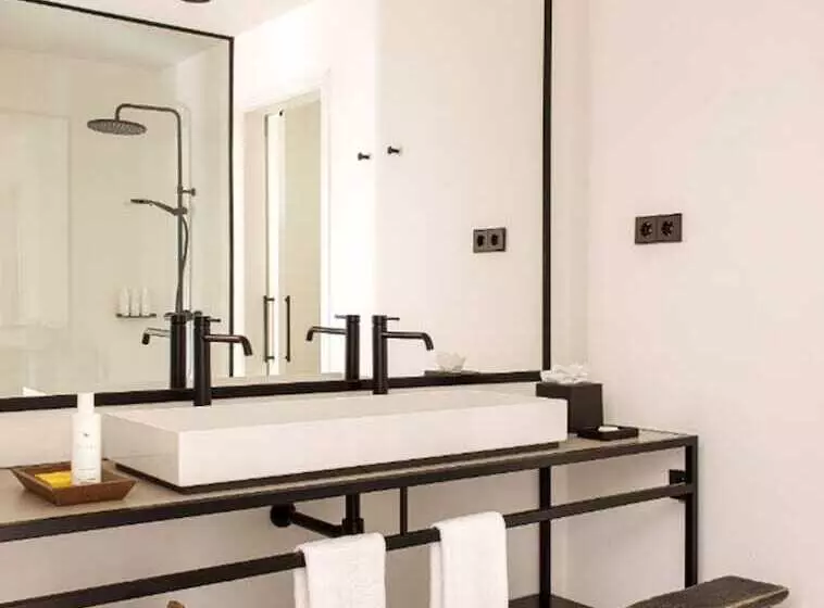 Fotos del hotel Mas De Torrent  & Spa, Relais & Châteaux:  13