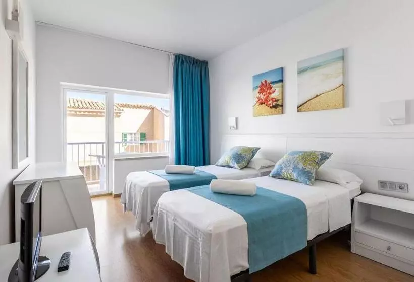 Fotos del hotel Hostal Neptuno:  22