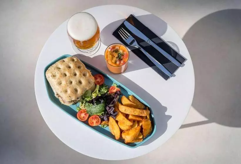 Fotos del hotel Occidental Puerto Banús:  10