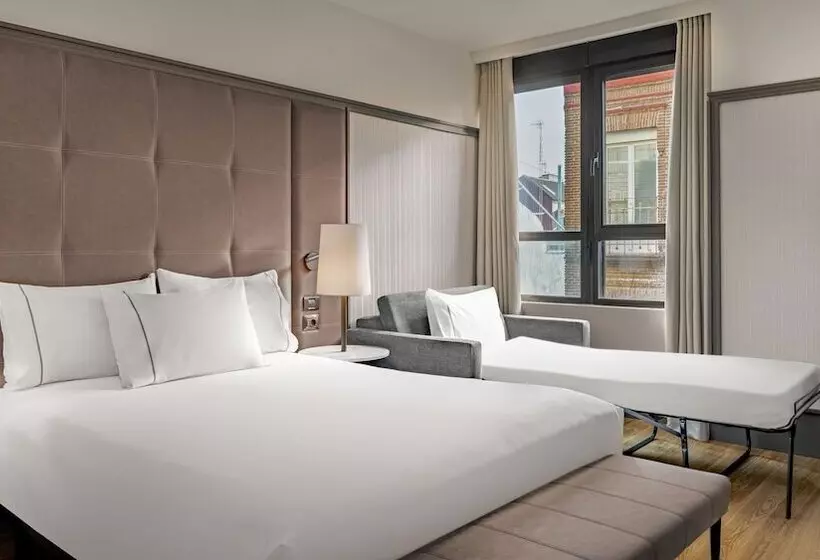 Ac  Avenida De América By Marriott