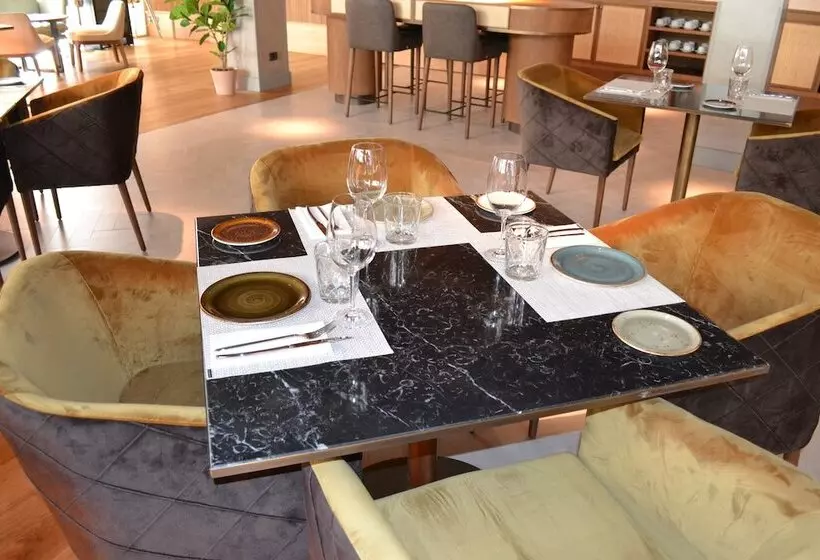 Fotos del hotel Ac  Avenida De América By Marriott:  16