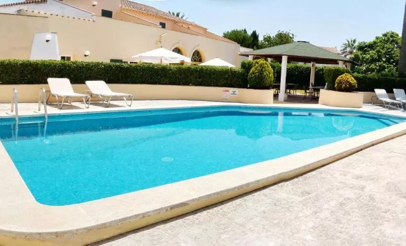 Rural Son Tretze – Adults Only