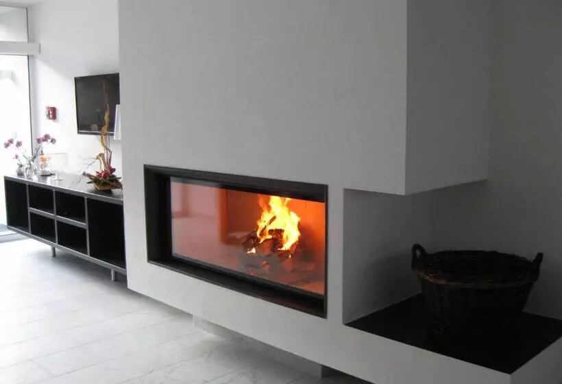 Fotos del hotel City:  8