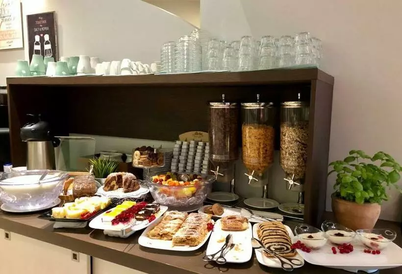 Fotos del hotel Cryston:  14