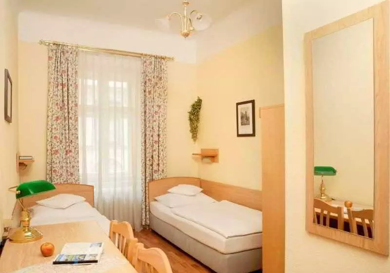 Fotos del hotel Graf Stadion:  18