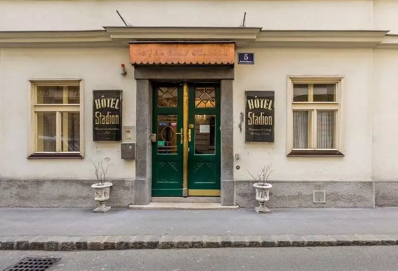 Fotos del hotel Graf Stadion:  15