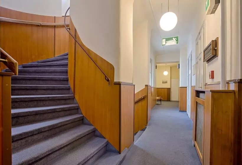 Fotos del hotel Graf Stadion:  3