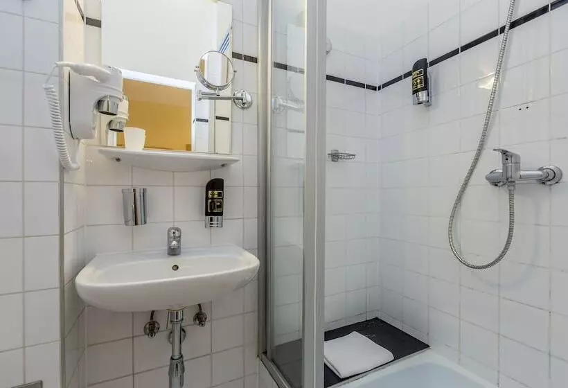 Fotos del hotel Graf Stadion:  17