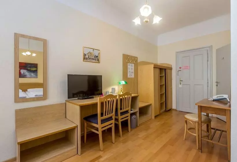 Fotos del hotel Graf Stadion:  23