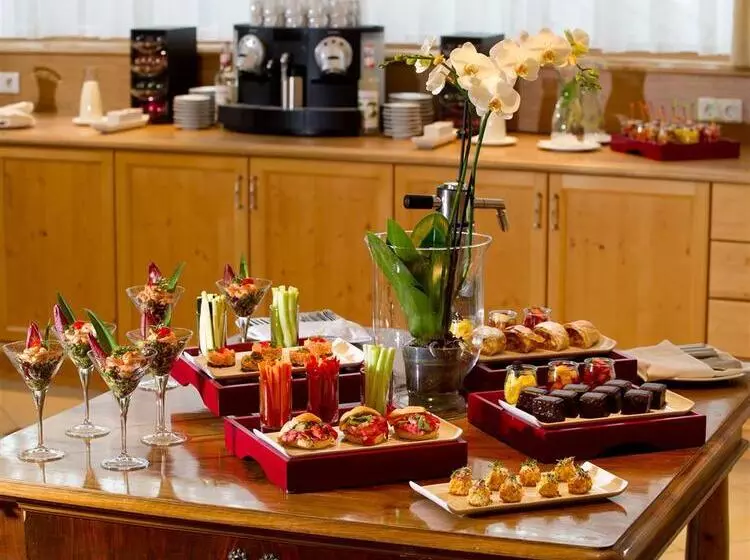 Fotos del hotel Kaiserhof Kitzbühel, 4 Sterne Superior:  14