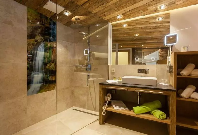 Fotos del hotel Neuhaus:  10