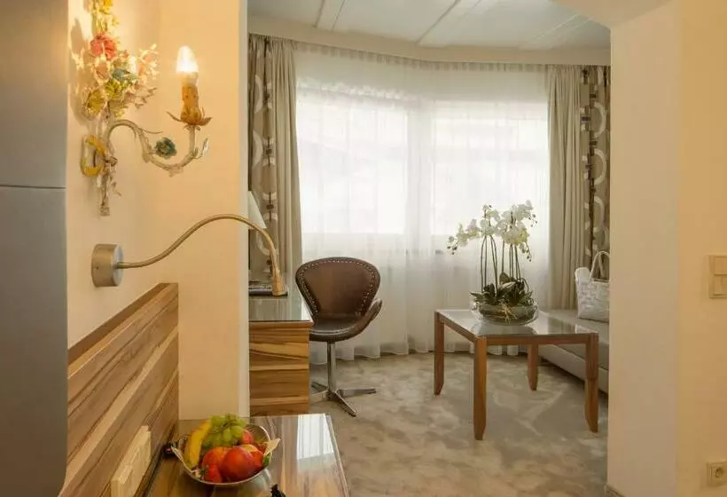 Fotos del hotel Neuhaus:  14