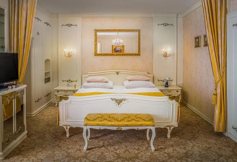 Fotos del hotel Schlosshotel Römischer Kaiser:  9