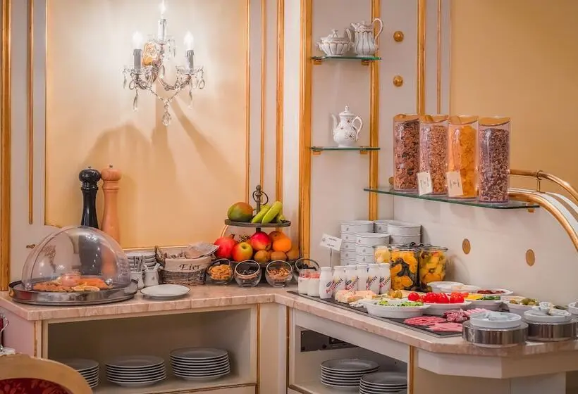 Fotos del hotel Schlosshotel Römischer Kaiser:  5