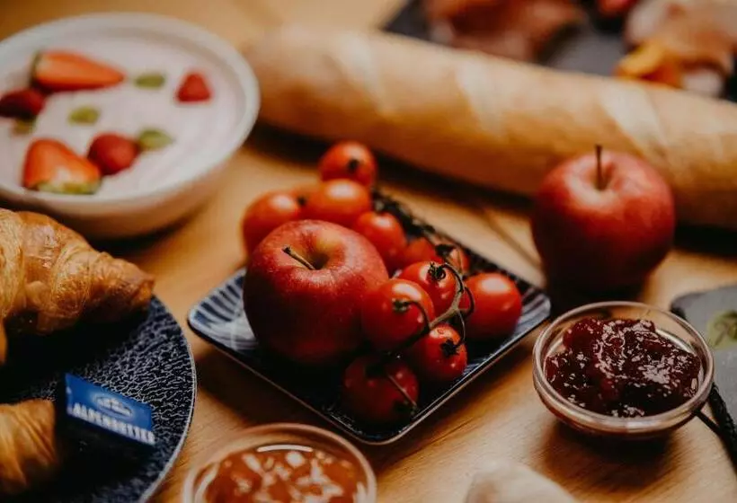 Fotos del hotel Waldhotel Contactless:  24