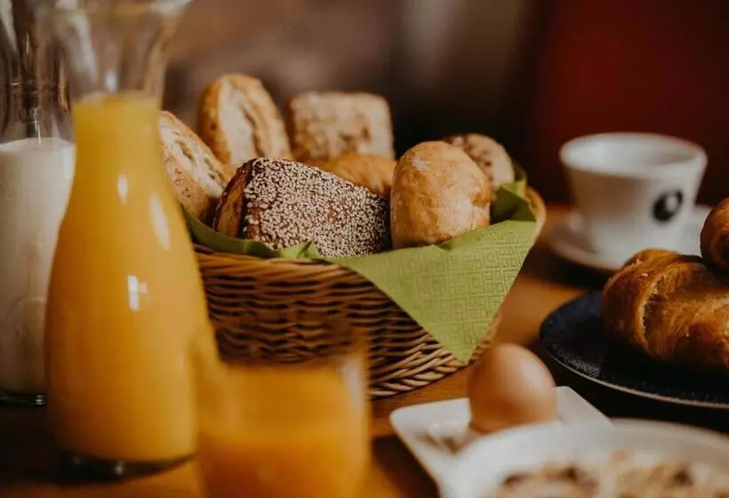 Fotos del hotel Waldhotel Contactless:  9