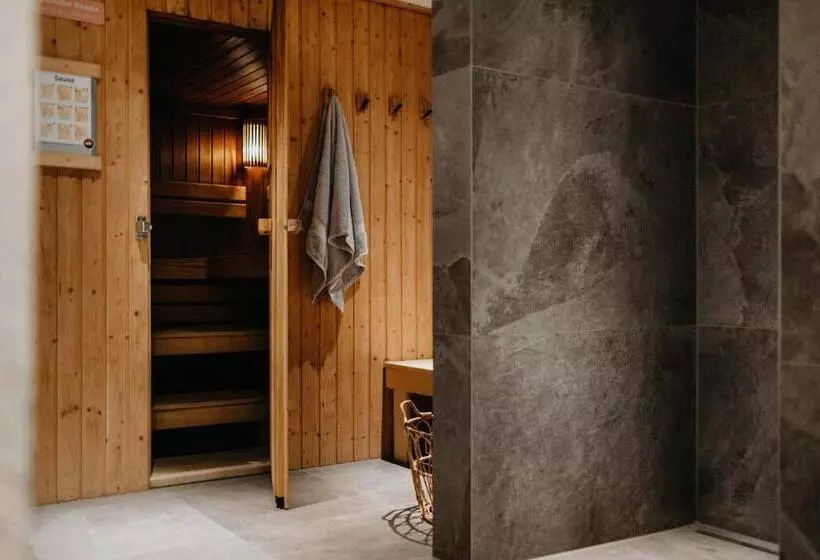 Fotos del hotel Waldhotel Contactless:  8