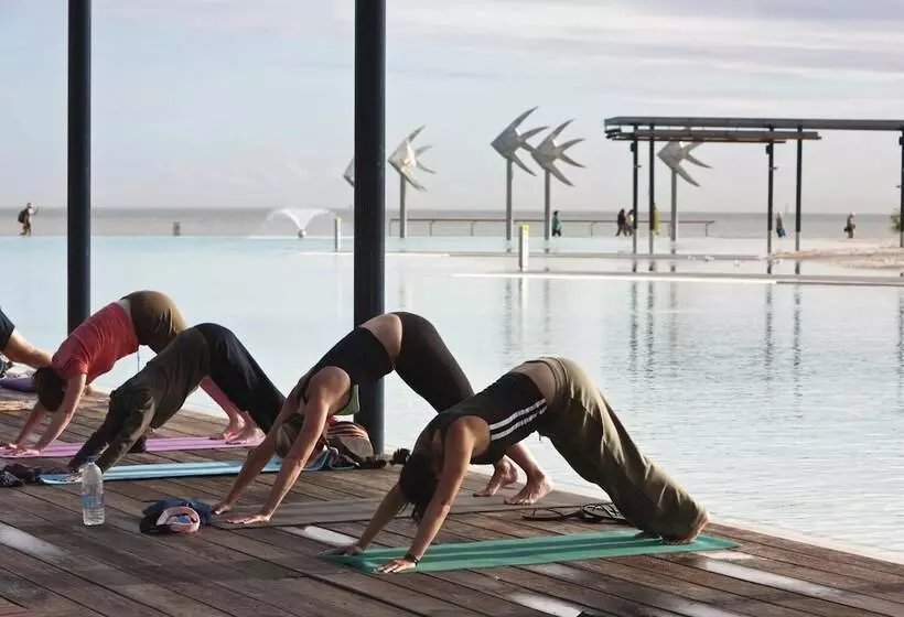 Fotos del hotel Hides:  13