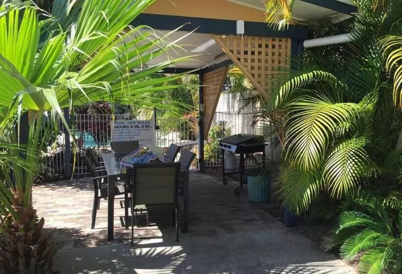 Fotos del hotel Lazy Lizard Motor Inn:  20