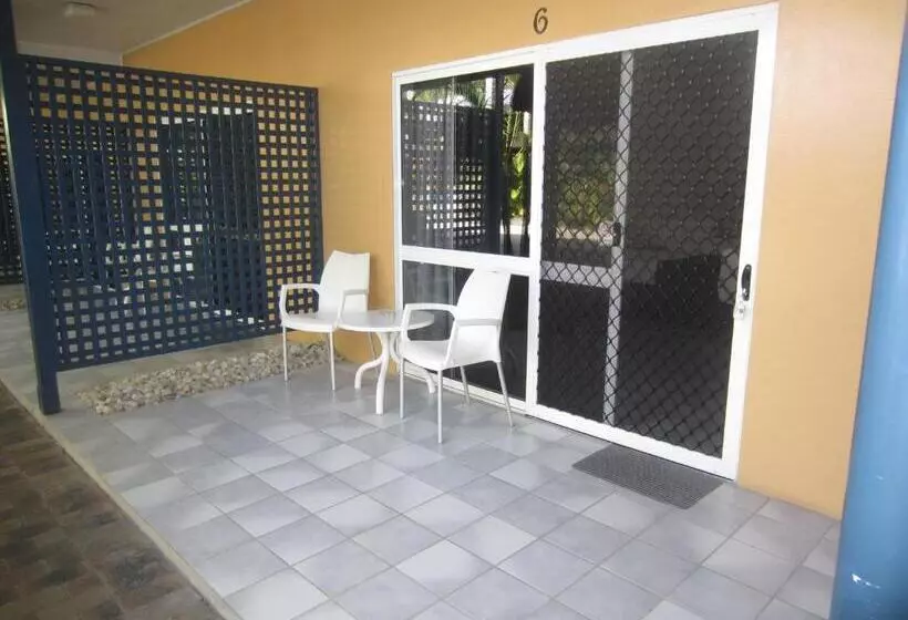 Fotos del hotel Lazy Lizard Motor Inn:  17