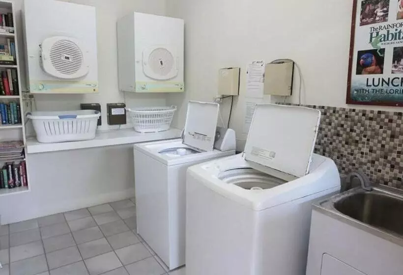 Fotos del hotel Lazy Lizard Motor Inn:  7