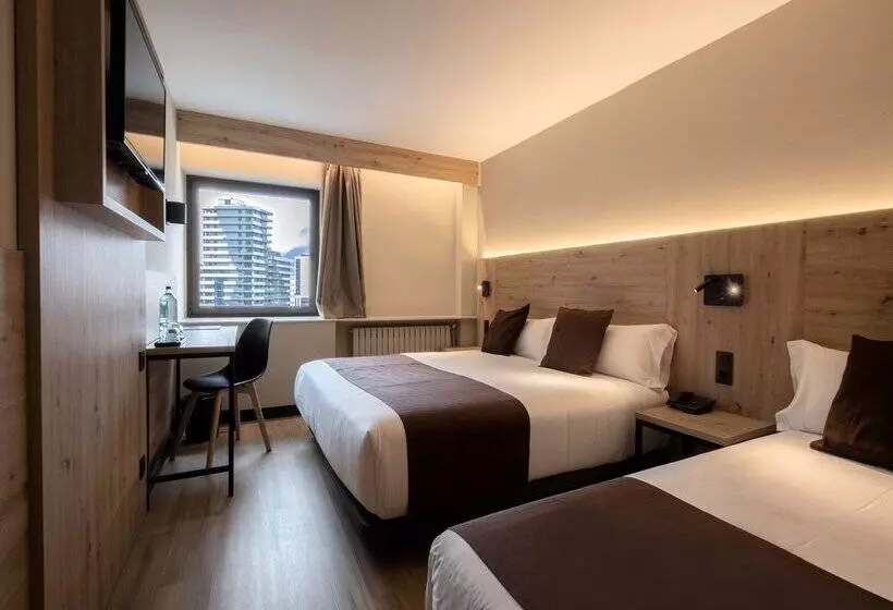 Fotos del hotel Comtes d'Urgell:  12