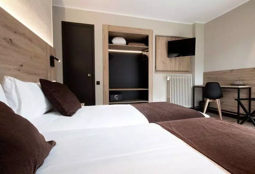 Fotos del hotel Comtes d'Urgell:  21