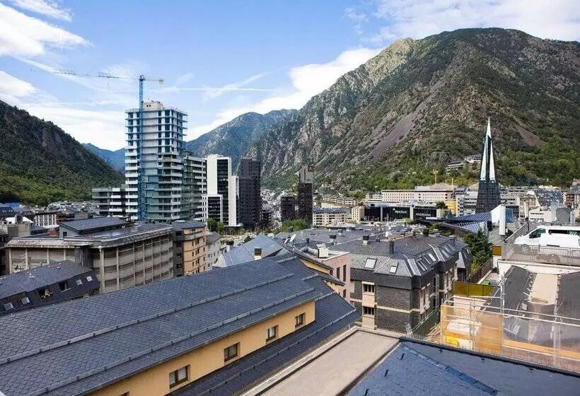 Fotos del hotel Comtes d'Urgell:  82