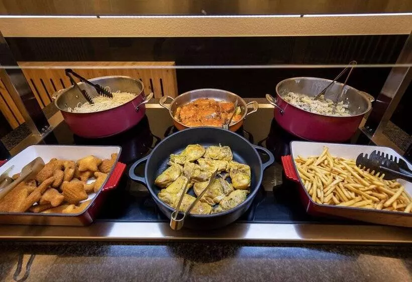 Fotos del hotel Comtes d'Urgell:  90