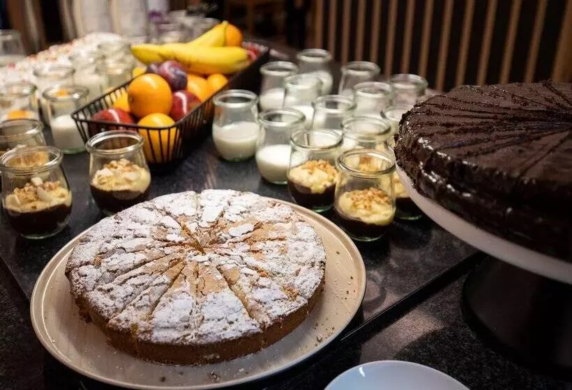 Fotos del hotel Comtes d'Urgell:  52