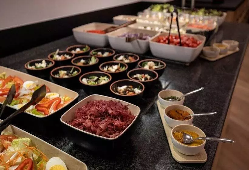 Fotos del hotel Comtes d'Urgell:  62