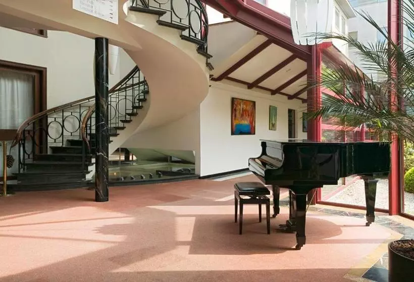 Fotos del hotel Golden Tulip Hotel De’ Medici:  3