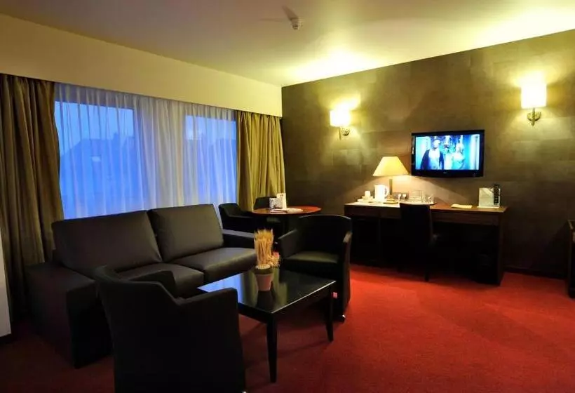 Fotos del hotel Golden Tulip Hotel De’ Medici:  23