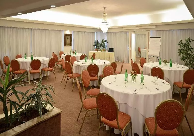 Fotos del hotel Iruña:  12