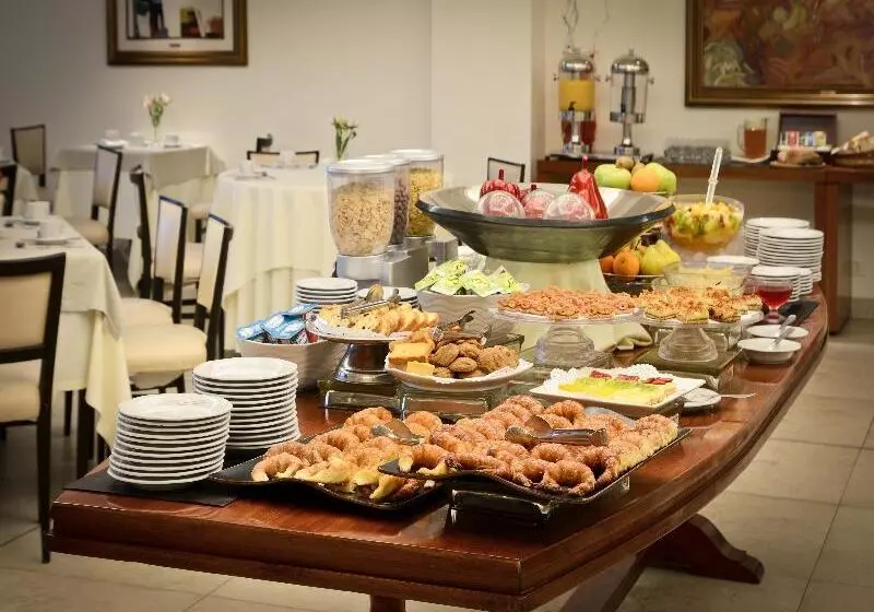 Fotos del hotel Iruña:  7