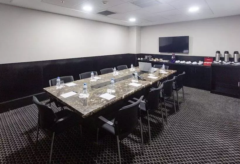 Fotos del hotel Windsor California:  7