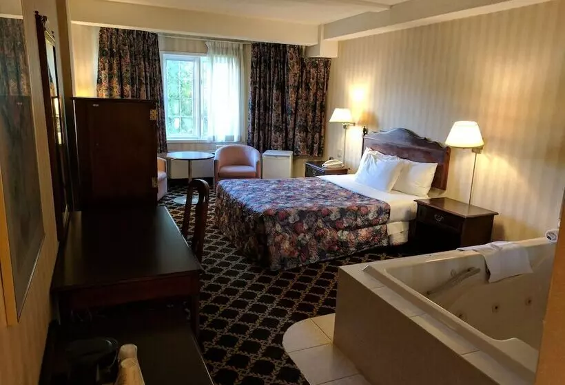 Travelodge By Wyndham Niagara Falls Bonaventure