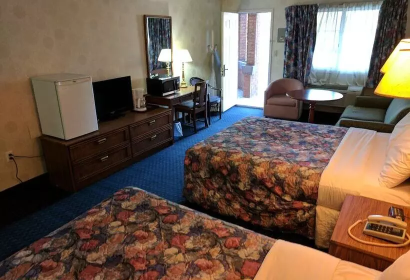 Fotos del hotel Travelodge By Wyndham Niagara Falls Bonaventure:  11