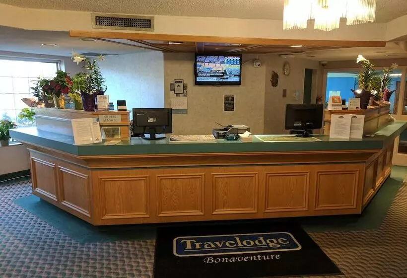 Fotos del hotel Travelodge By Wyndham Niagara Falls Bonaventure:  3