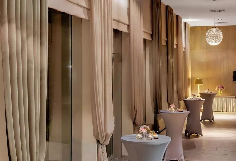 Fotos del hotel Morosani Schweizerhof:  19