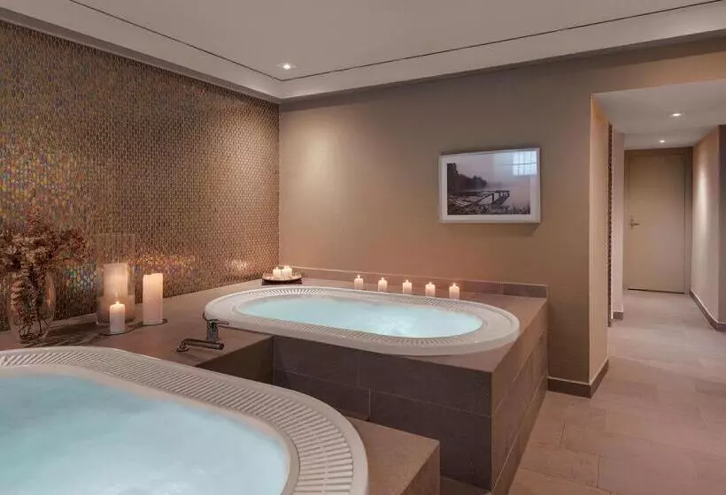 Fotos del hotel Morosani Schweizerhof:  10