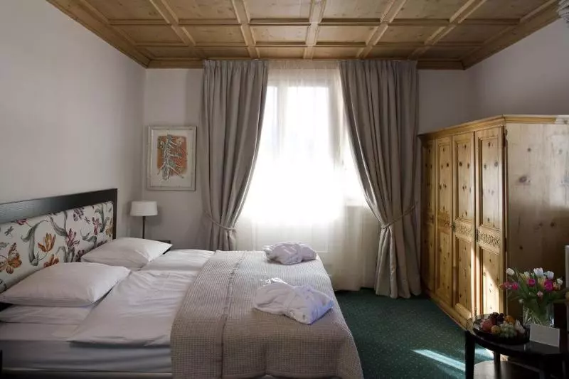 Fotos del hotel Morosani Schweizerhof:  8