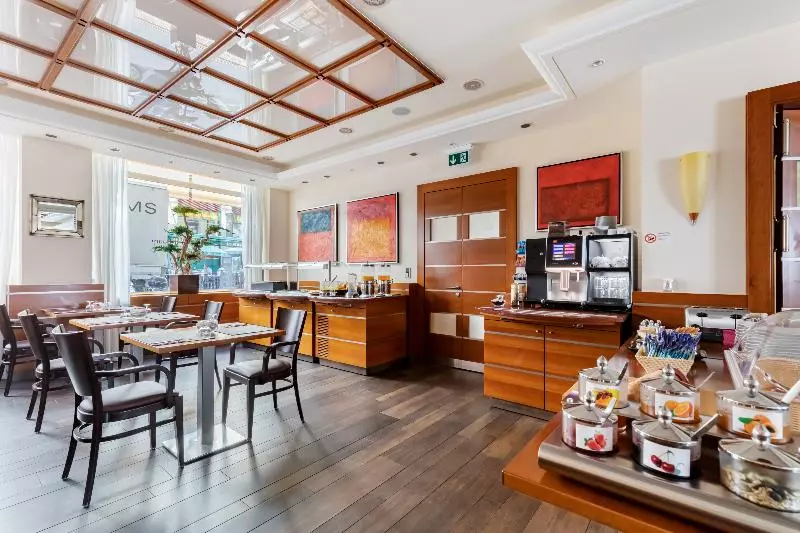 Fotos del hotel Strasbourg:  15