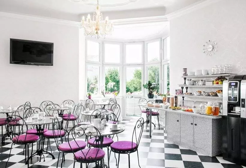 Fotos del hotel Bellevue Am Kurfürstendamm:  4